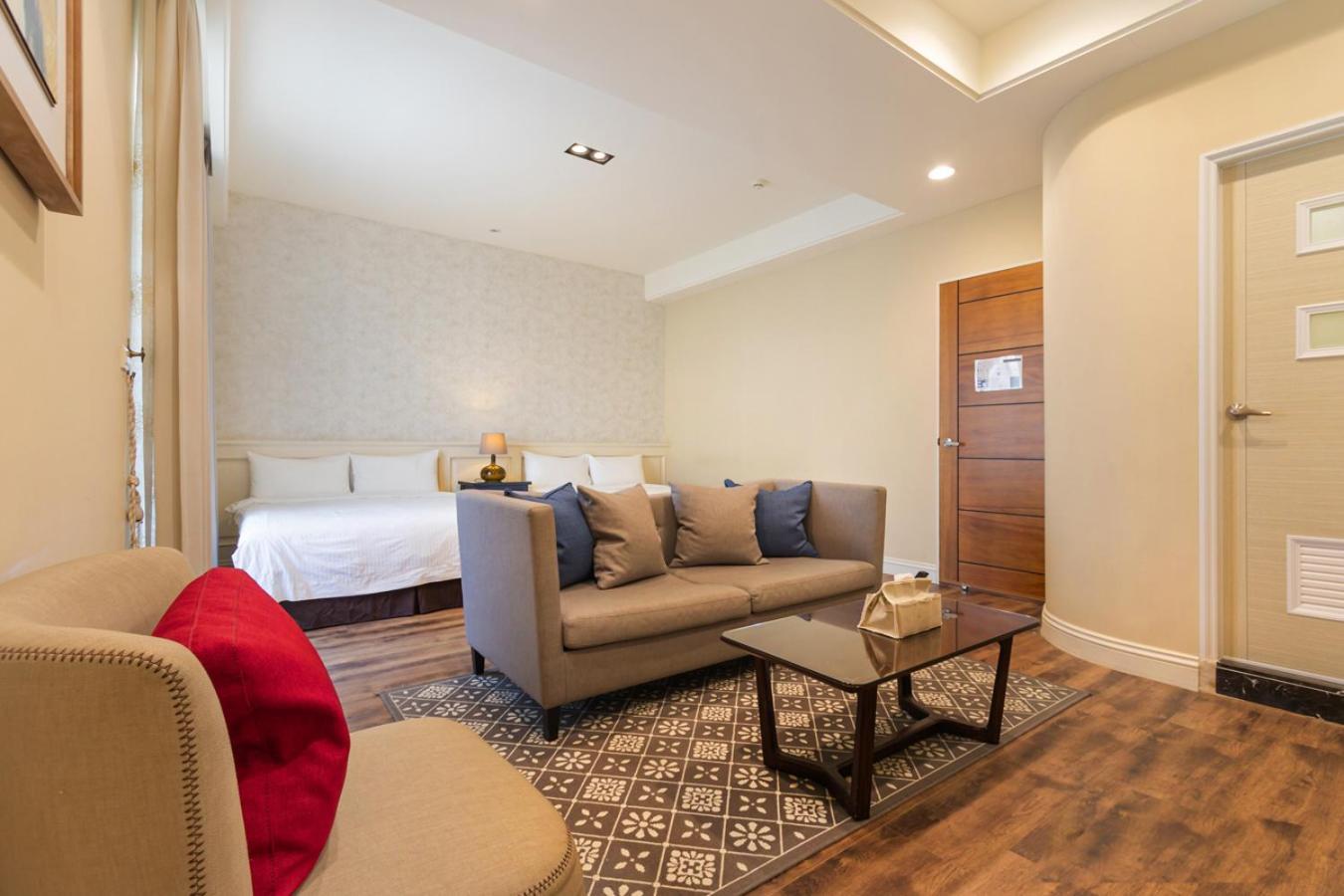 Sommer 19 B&B Luodong Buitenkant foto