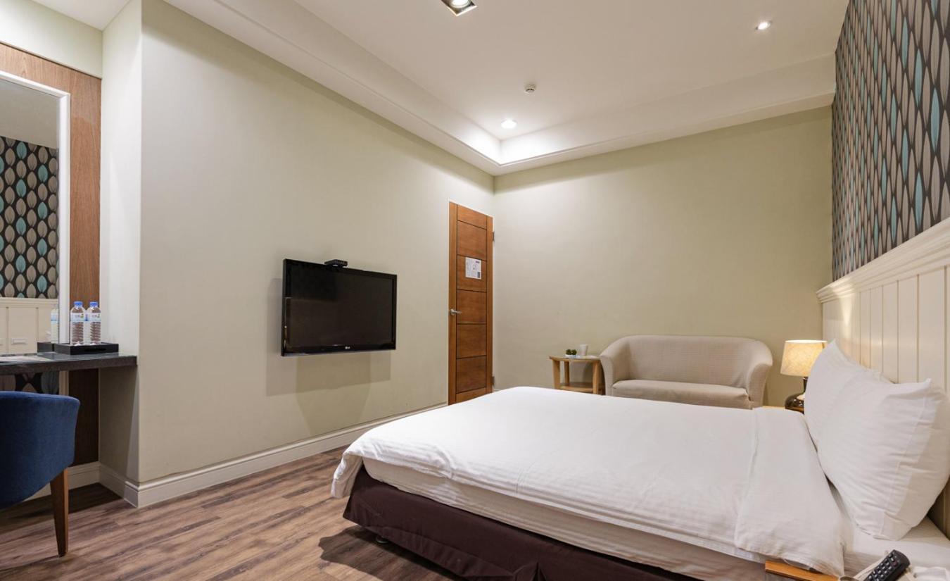 Sommer 19 B&B Luodong Buitenkant foto